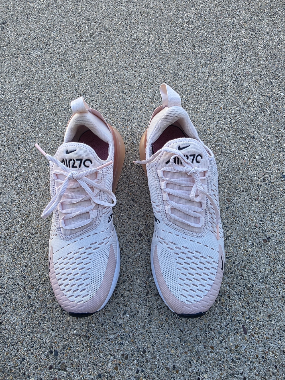 Nike Air Max 270 Women’s Sneaker Size 9 - Picture 6 of 16
